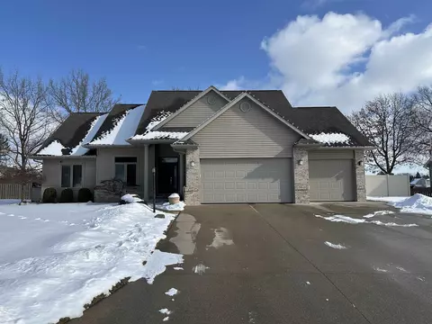 4667 Schauman, Bay City, MI 48706