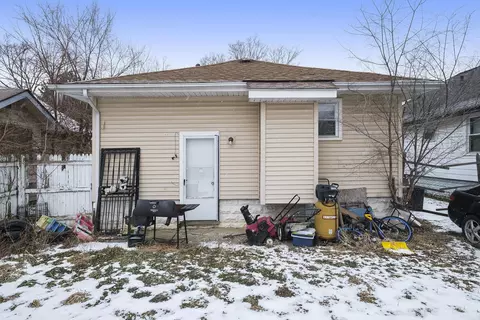 1027 Barrie, Flint, MI 48507 photo 6
