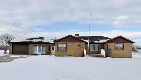 566 W Parish, Kawkawlin, MI 48631