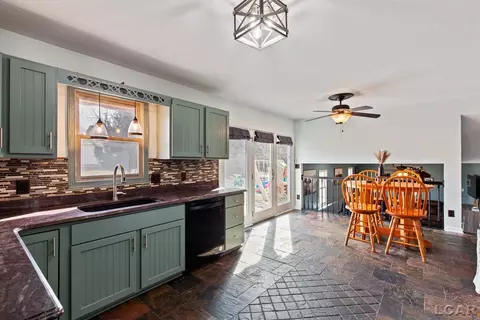 3219 Birch Run W, Adrian, MI 49221 photo 17