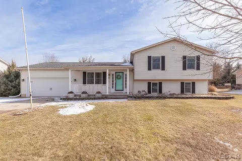 3219 Birch Run W, Adrian, MI 49221