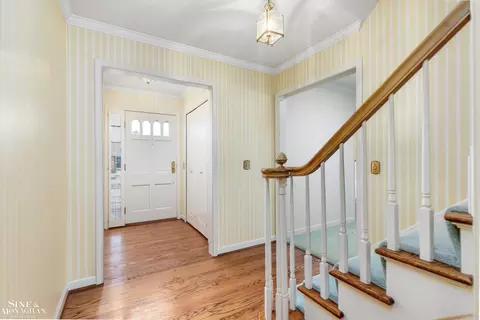 Entry Way - 262 Stephens, Grosse Pointe Farms, MI 48236 photo 1 of 2