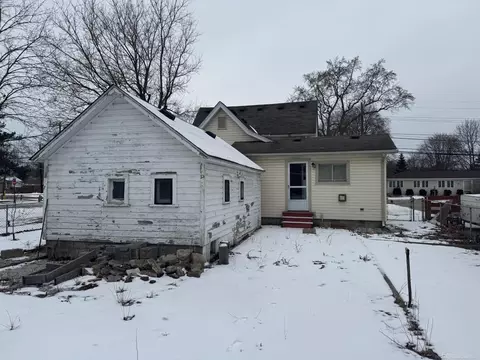 Exterior - 1720 Washington, Algonac, MI 48001 photo 6 of 10