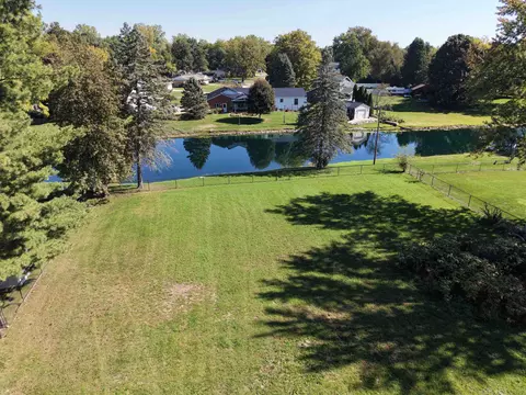 8520 Appleblossom, Flushing, MI 48433