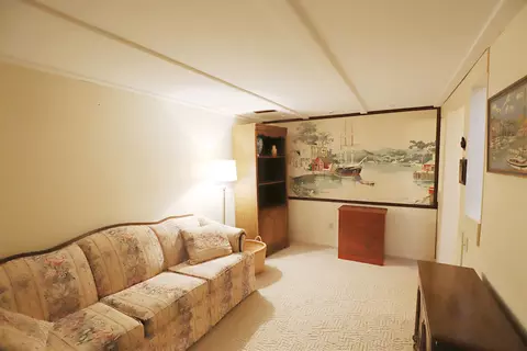 Other - 3047 Vineyard, Flushing, MI 48433 photo 8 of 11