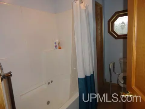 213 Oak, Munising, MI 49862 photo 28