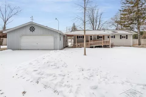 590 Paradise, Beaverton, MI 48612