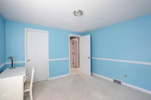 Bedroom - 911 Whittier, Grosse Pointe, MI 48230 photo 1 of 8