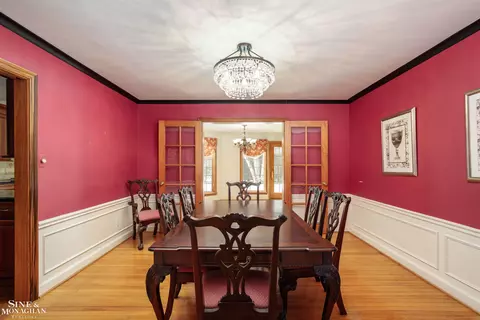 Dining - 911 Whittier, Grosse Pointe, MI 48230 photo 2 of 3