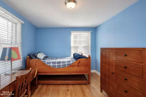 Bedroom - 911 Whittier, Grosse Pointe, MI 48230 photo 5 of 8
