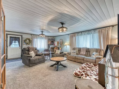 Living - 3330 Cloverdale, Monroe, MI 48162 photo 1 of 3