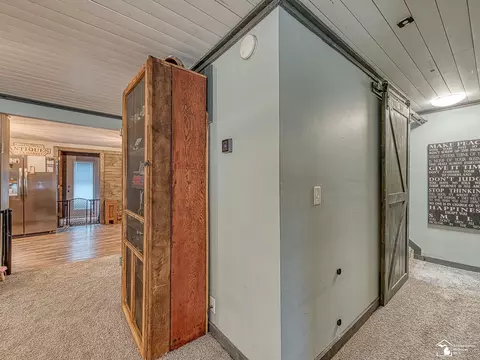 Entry Way - 3330 Cloverdale, Monroe, MI 48162 photo 3 of 4