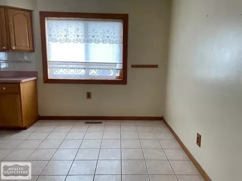 Other - 32166 Dover, Warren, MI 48088 photo 3 of 6