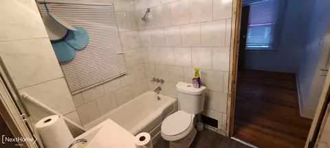 2202 Berkley, Flint, MI 48504 photo 10