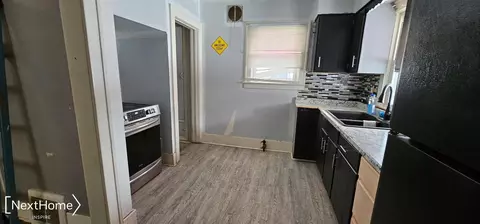 2202 Berkley, Flint, MI 48504 photo 5