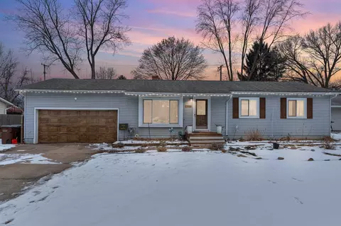 47127 Woodall, Shelby Township, MI 48317