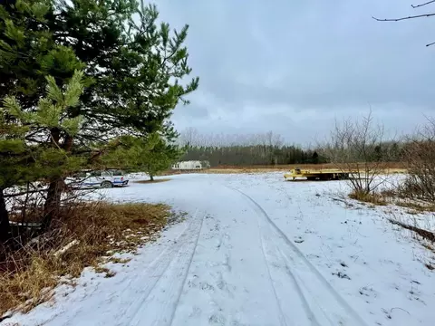 2188 S Porter, Breckenridge, MI 48615