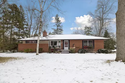 28397 Thorny Brae, Farmington Hills, MI 48331