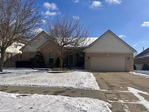 39238 Canterbury, Harrison Township, MI 48045