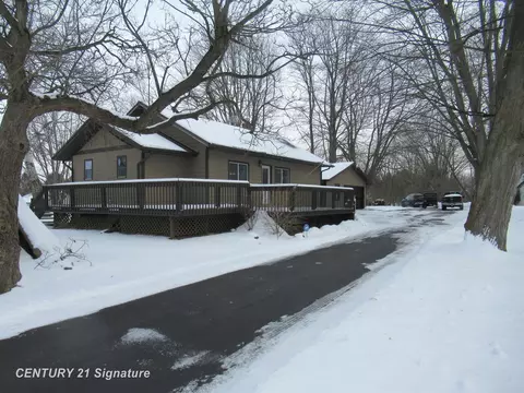 2444 N Seymour, Flushing, MI 48433