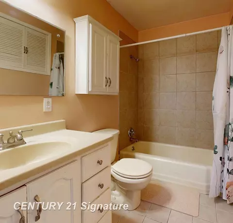 1028 Skyview, Flushing, MI 48433 photo 10