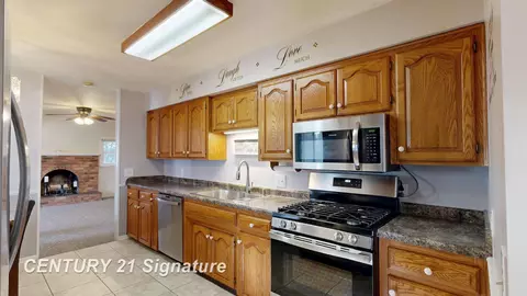 1028 Skyview, Flushing, MI 48433 photo 7