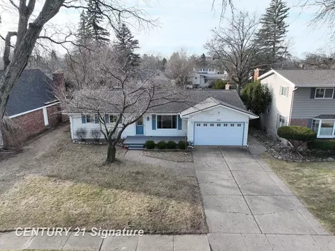 1028 Skyview, Flushing, MI 48433 photo 4
