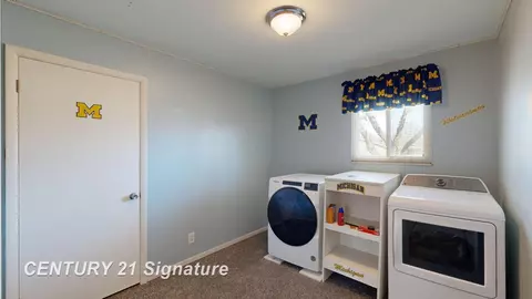 1028 Skyview, Flushing, MI 48433 photo 21