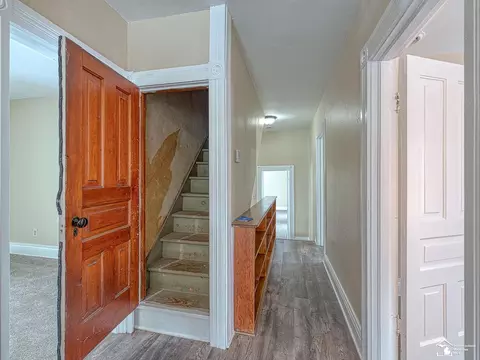Entry Way - 9147 Joseph, Maybee, MI 48159 photo 7 of 8
