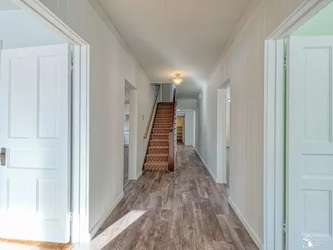 Entry Way - 9147 Joseph, Maybee, MI 48159 photo 2 of 8