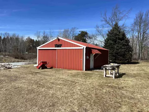 4875 N Old State, Harrison, MI 48625 photo 34
