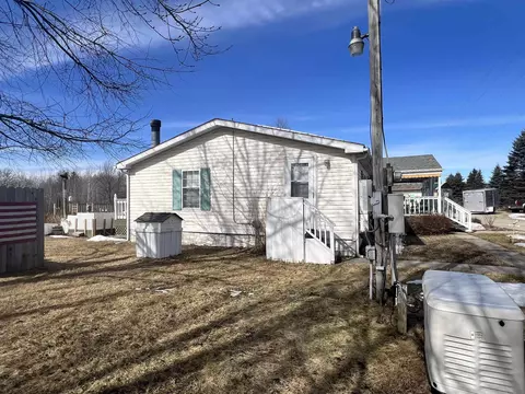4875 N Old State, Harrison, MI 48625 photo 27