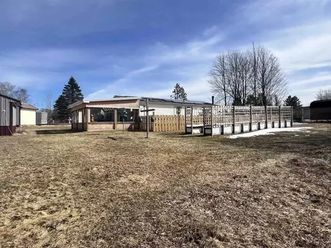 4875 N Old State, Harrison, MI 48625 photo 32