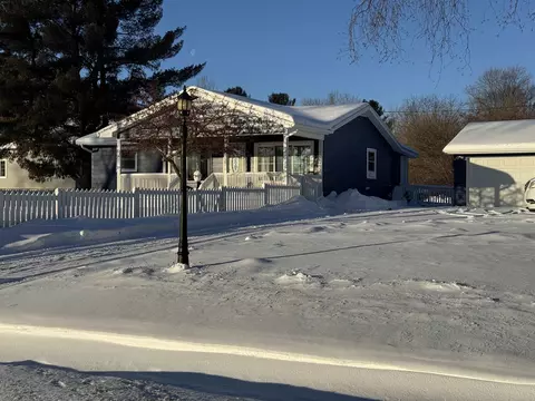 440 Quarter, Gladwin, MI 48624 photo 38