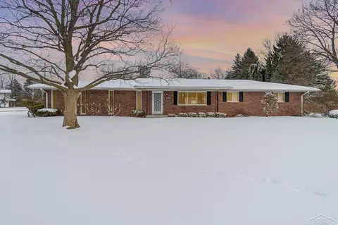8700 N Gleaner, Freeland, MI 48623