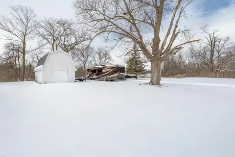 Exterior - 1526 S Bartlett, Saint Clair, MI 48079 photo 3 of 12