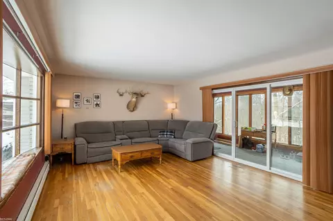 Living - 1526 S Bartlett, Saint Clair, MI 48079 photo 1 of 2