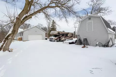 Exterior - 1526 S Bartlett, Saint Clair, MI 48079 photo 6 of 12