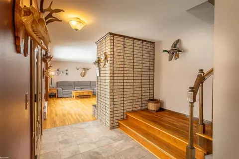 Entry Way - 1526 S Bartlett, Saint Clair, MI 48079 photo 3 of 4