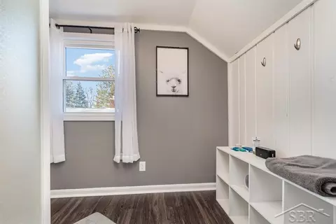 Entry Way - 618 Beech, Clio, MI 48420 photo 2 of 2