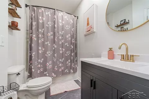 Bath - 618 Beech, Clio, MI 48420 photo 1 of 1