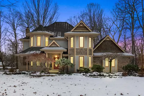 48507 Hidden Oaks, Shelby Township, MI 48317