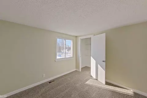 Bedroom - 7447 E Bristol, Davison, MI 48423 photo 3 of 4