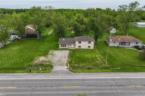 View/Area - 7447 E Bristol, Davison, MI 48423 photo 1 of 6