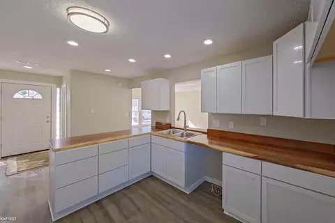 Kitchen - 7447 E Bristol, Davison, MI 48423 photo 3 of 3