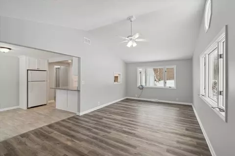 Living - 6629 Main, Vassar, MI 48768 photo 3 of 6