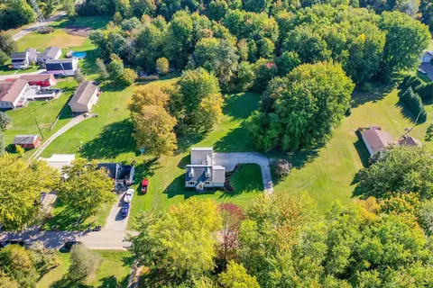 View/Area - 6629 Main, Vassar, MI 48768 photo 3 of 8