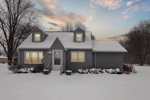 Exterior - 6629 Main, Vassar, MI 48768 photo 1 of 9