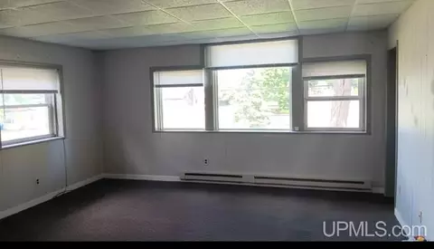Living - 885 N Westwood, Ishpeming, MI 49849 photo 5 of 5