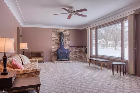 1109 Harding, Owosso, MI 48867 photo 7